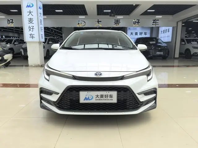 TOYOTA Lei Ling Dual engine 1.8L sports version