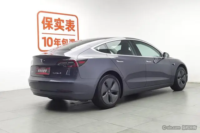 Tesla Model 3 Upgraded version of standard battery life rear drive