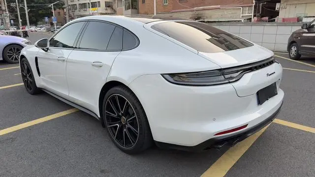 Porsche Panamera Facelift Panamera 2.9T Platinum edition