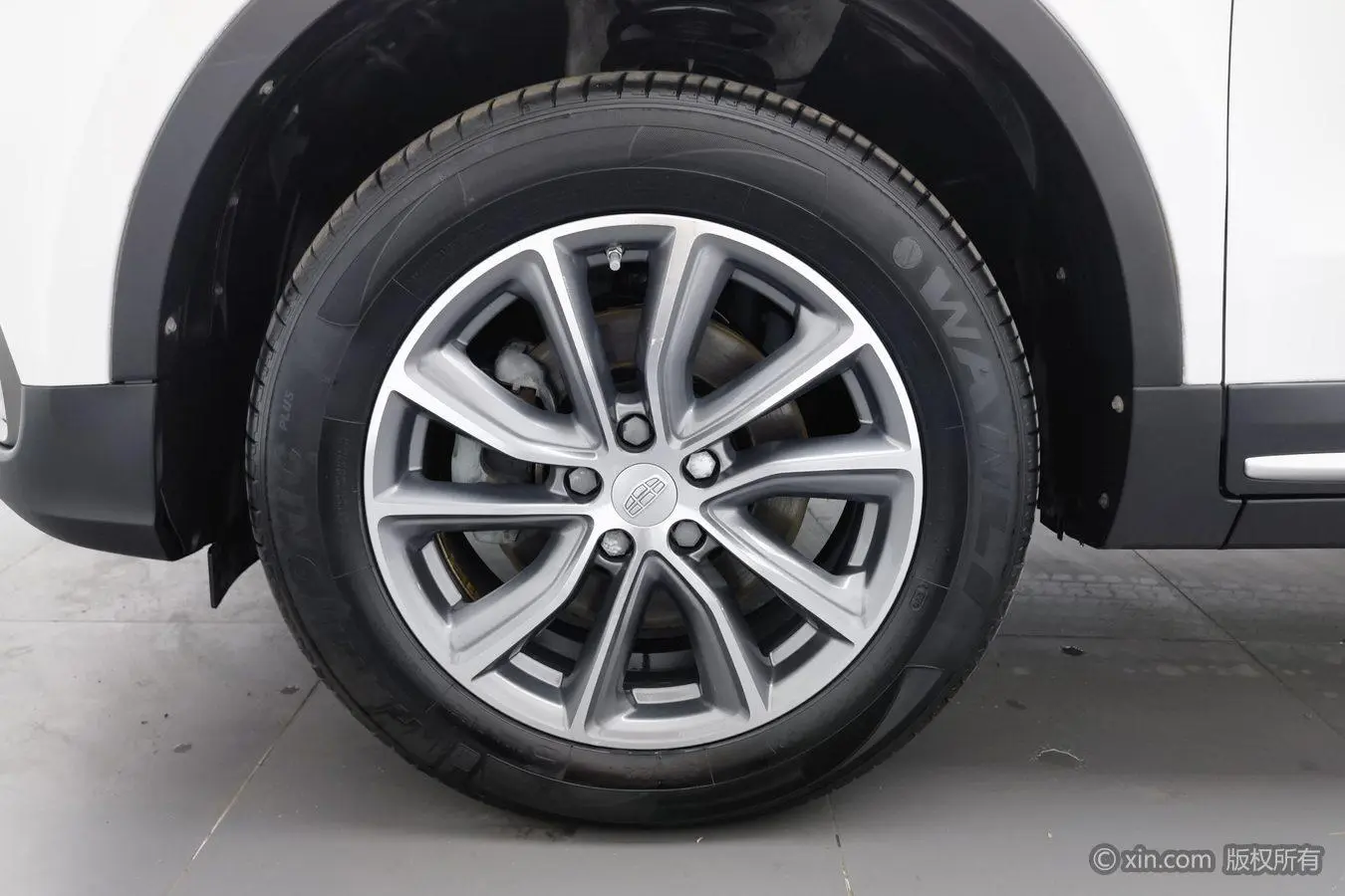 Geely Boyue 1.8TD automatic two-wheel drive intelligent 4G connected version