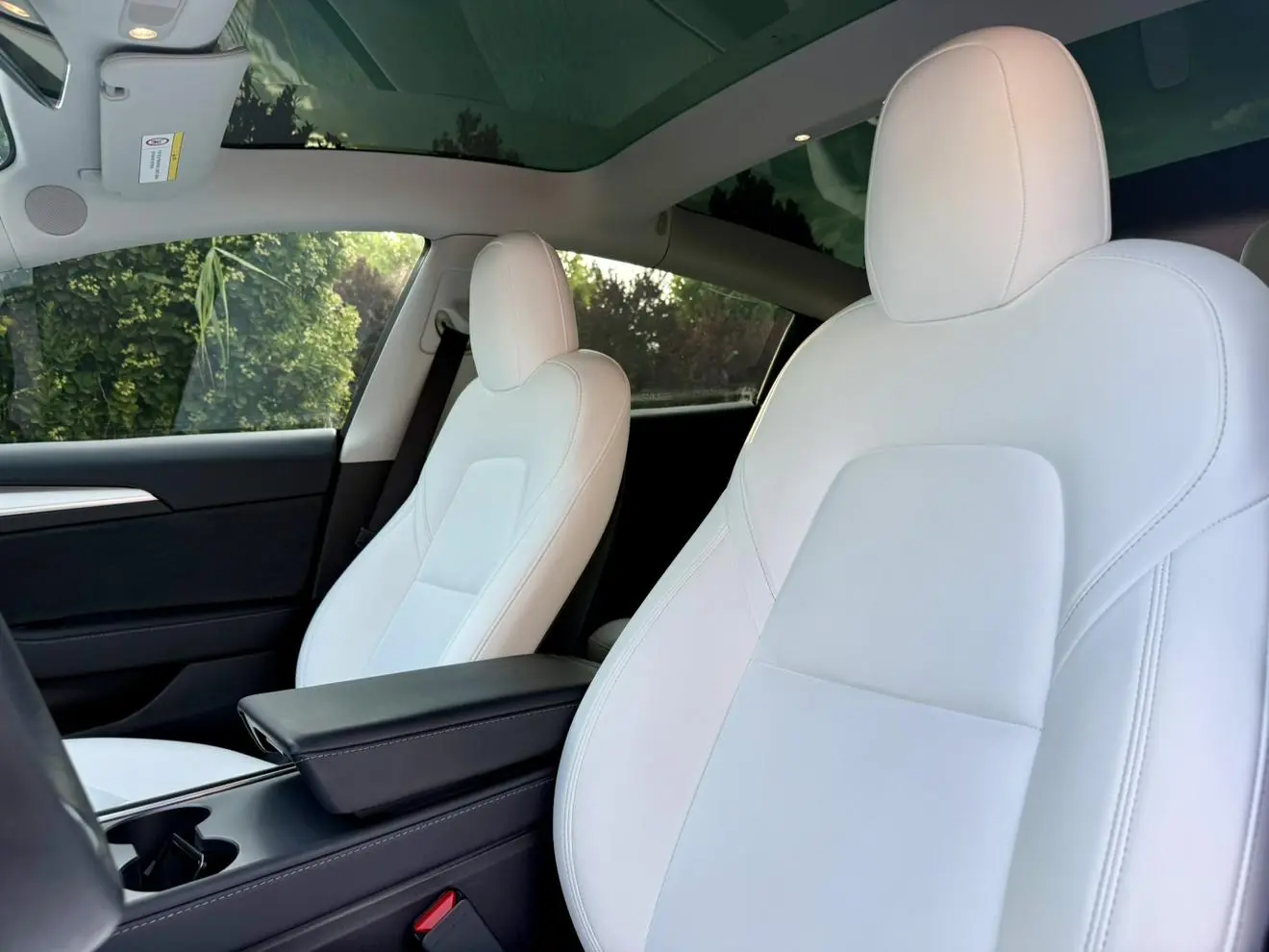 Tesla Model 3 Upgraded version of standard battery life rear drive