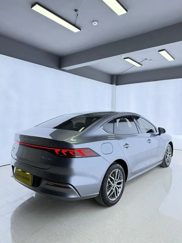 BYD Qin PLUS DM DM-i 55KM flagship type