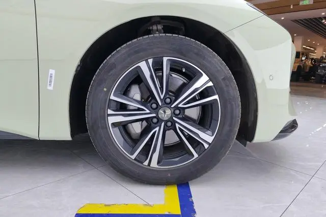 Hongqi Hongqi EH7 690 Pro
