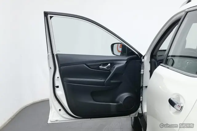 Nissan Qijun 2.0L CVT Zhilian Comfort Edition 2WD