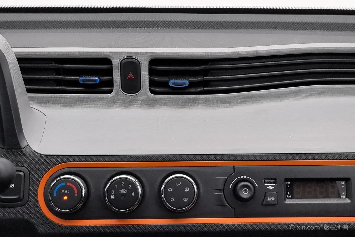 Wuling Wuling Hongguang MINIEV Free lithium iron phosphate