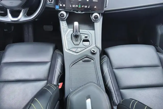 LYNK & CO Lynk 05 2.0TD two-wheel drive Halo