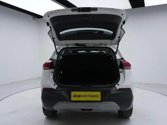Chevrolet Chuangku Redline 325T automatic fun version Country VI