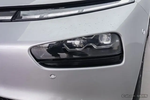 Xpeng Xiaopeng P7 670E