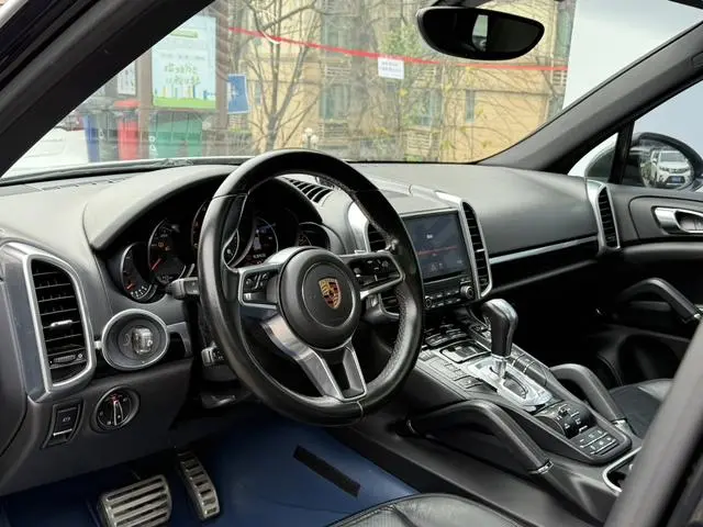 Porsche Cayenne Cayenne 3.0T