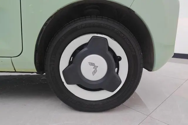 Wuling Wuling Hongguang MINIEV Macaron Premium Lithium Iron Phosphate