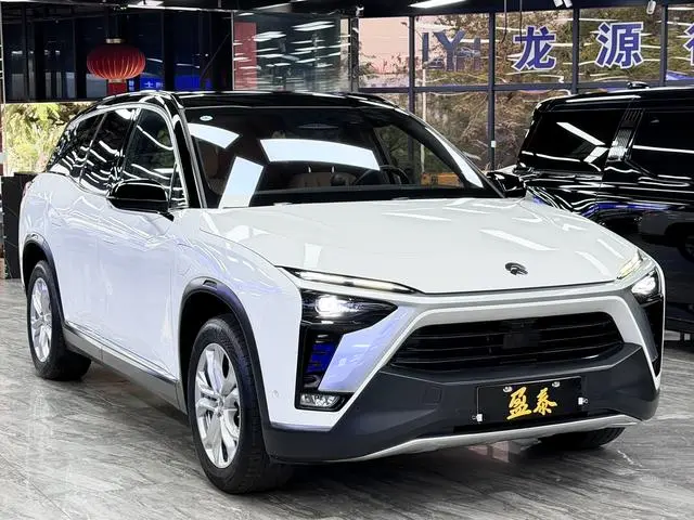 NIO NIO ES8 580KM six-seater version