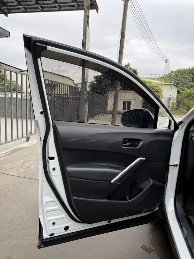 TOYOTA Fenglanda 2.0L CVT Leading Version