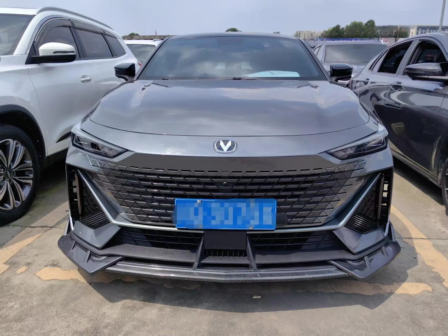 Changan Changan UNI-V 1.5T Sports version