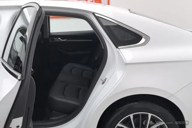 Geely Xingrui 2.0T luxury
