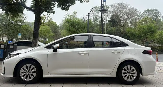 TOYOTA Corolla 1.5L CVT Elite Edition