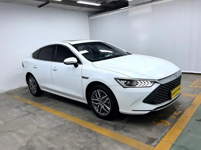 BYD Qin PLUS DM DM-i Champion Edition 120KM Transcendent Type