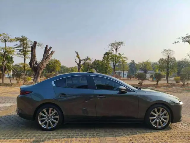 Mazda Mazda 3 Angkesaila 2.0L automatic quality elegant version