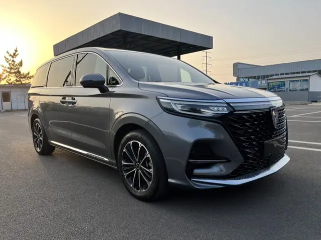 Roewe Roewe iMAX8 400TGI Travel Exclusive Edition for Major customers