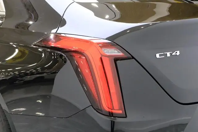 Cadillac Cadillac CT4 28T luxury