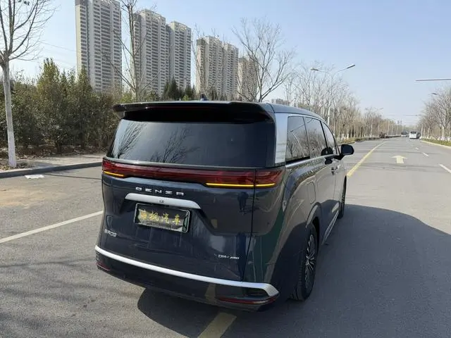 Denza Denza D9 DM 980 four-wheel drive flagship