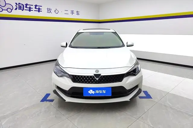 Venucia Qichen D60 1.6L XE CVT Smooth version