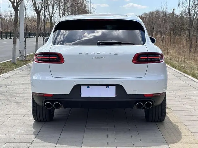 Porsche Macan Macan 2.0T