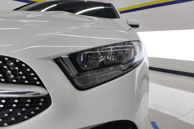 Mercedes-Benz Mercedes-Benz A-class A 180 L sports sedan