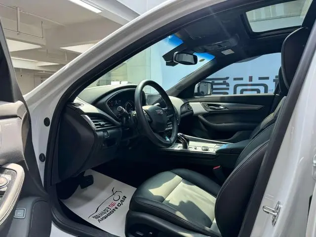 Cadillac Cadillac CT5 28T luxury