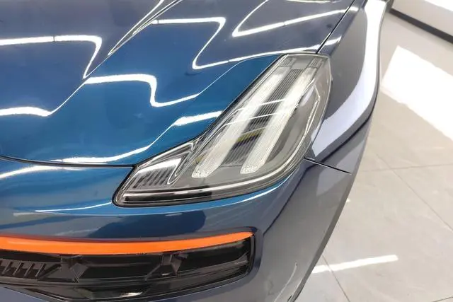 LYNK & CO Lynk 06 1.5T Yao Halo