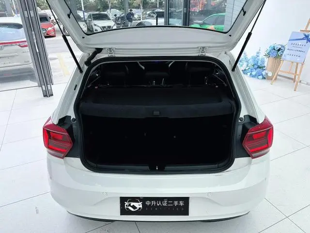 Volkswagen Polo Plus 1.5L Automatic Panoramic Enjoy Edition
