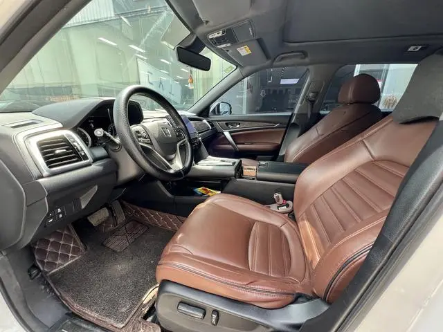 Honda Honda UR-V 370TURBO four-wheel drive Exclusive Edition Country V