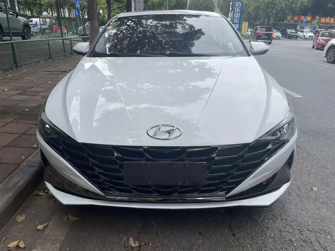 Hyundai Elantra 1.5L CVT GLX Elite Edition