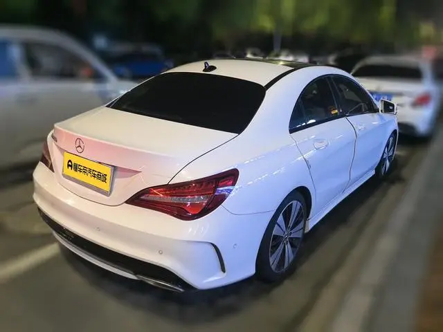 Mercedes-Benz Mercedes-Benz CLA CLA 200 fashion type