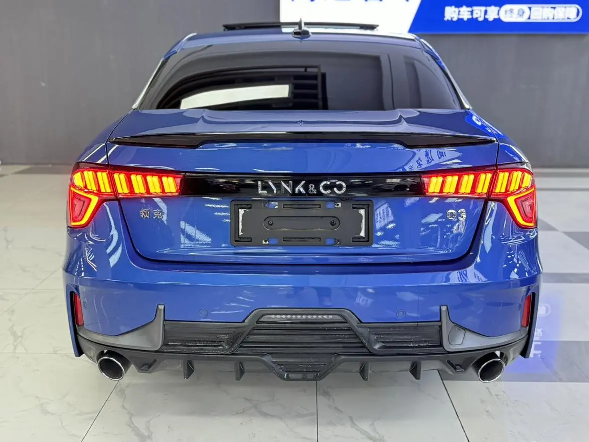 LYNK & CO Lynk 03 1.5TD DCT Jin Pro Version