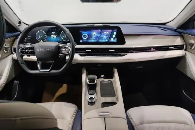 Chery Fulwin Arrizo 8 1.6TGDI DCT Zhen