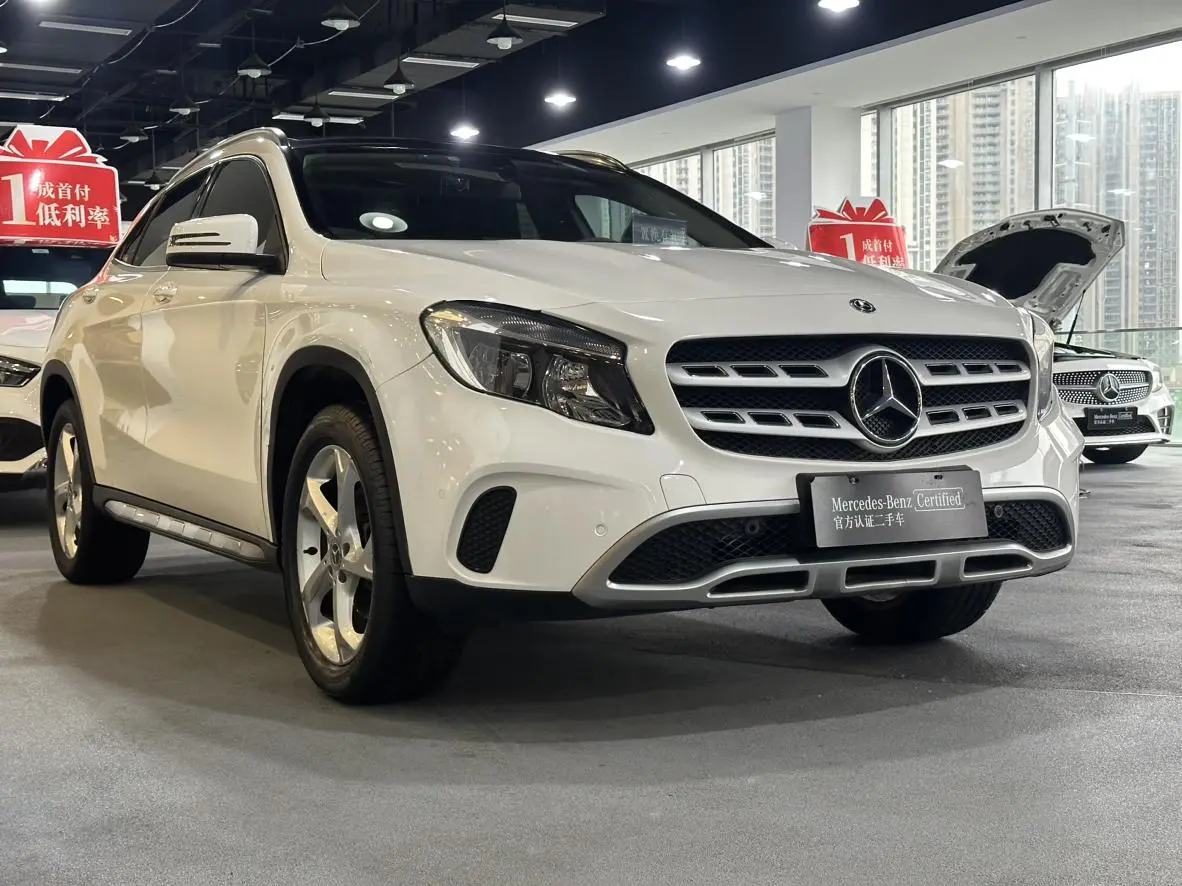 Mercedes-Benz Mercedes-Benz GLA GLA 200 dynamic type
