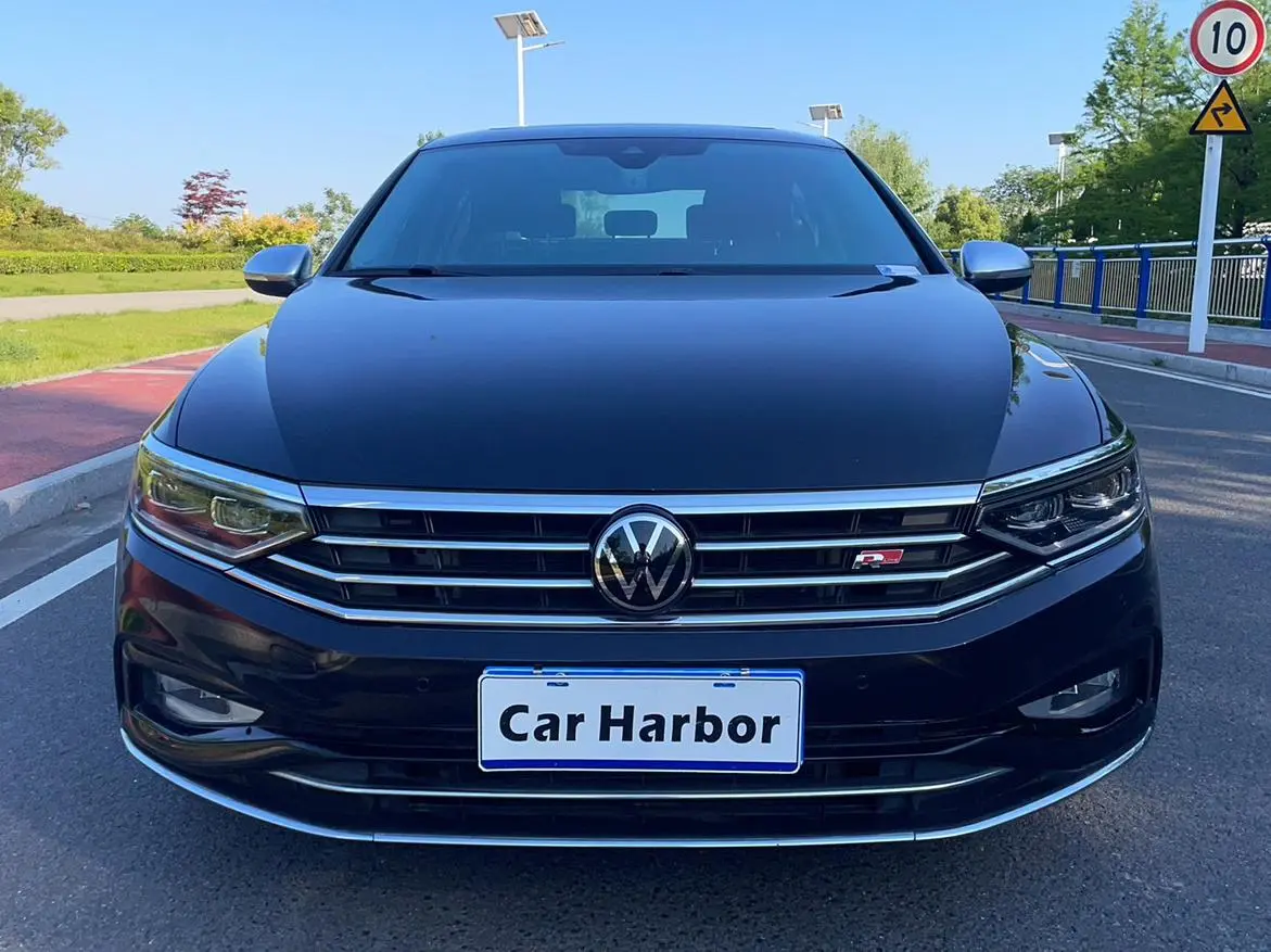 Volkswagen Magotan 380TSI DSG Luxury