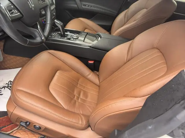 Maserati Ghibli 3.0T 350Hp standard version Country V