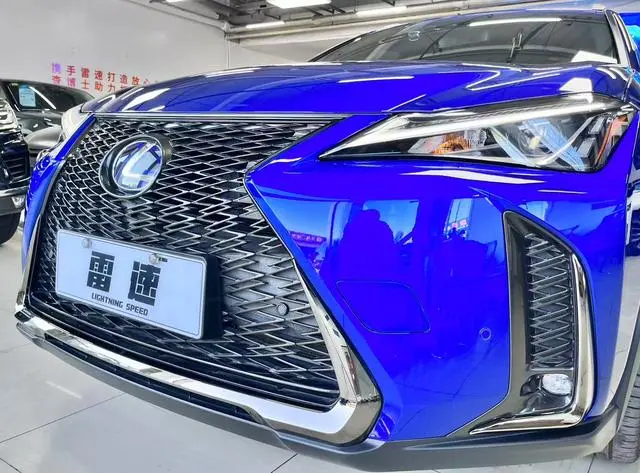 Lexus Lexus UX 260h F SPORT version Country VI