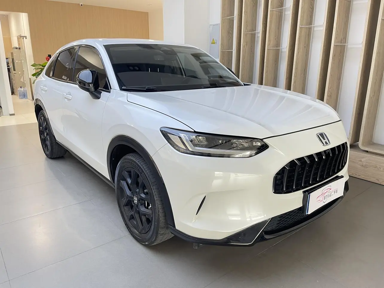 Honda ZR-V to 2.0L Sharp*Exclusive Edition