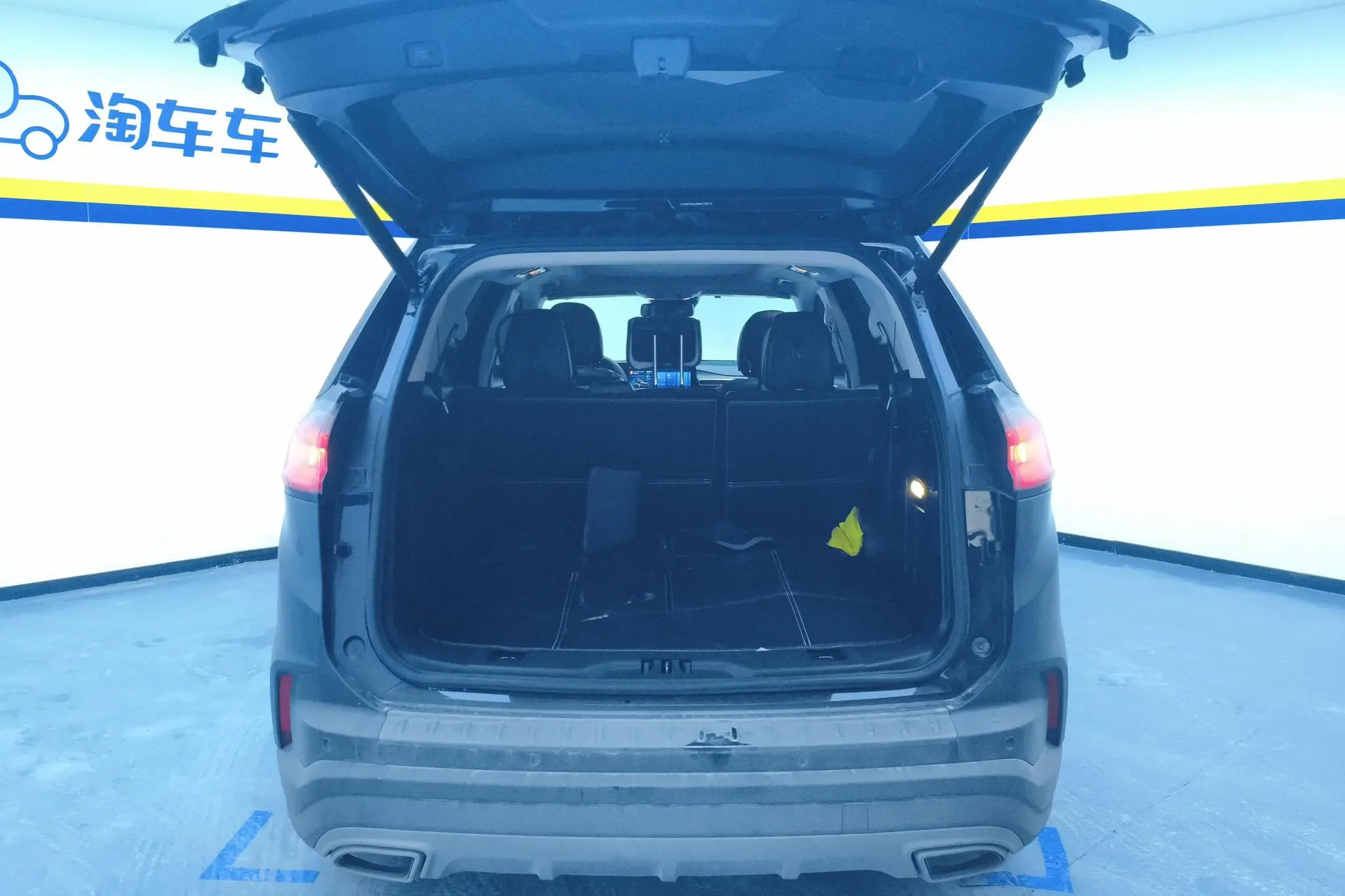 Ford Sharp World PLUS EcoBoost 245 two-wheel drive Haorui 7-seater