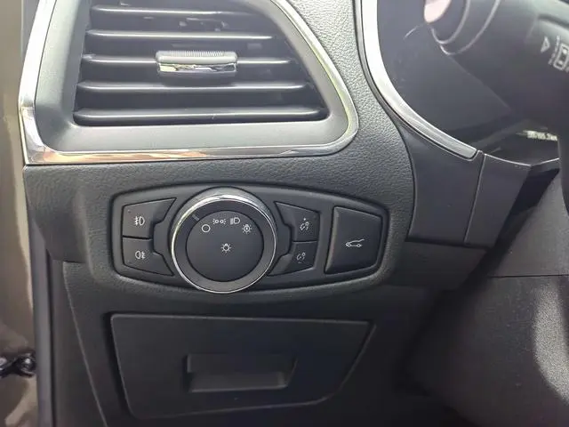 Ford Sharp World EcoBoost 245 four-wheel drive Zunrui 7-seater