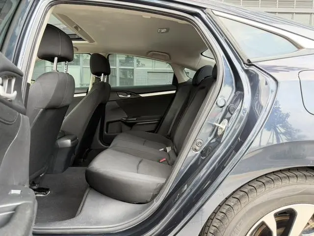 Honda Civic 220TURBO Manual Deluxe Edition