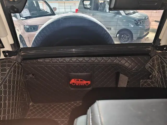 Beijing Beijing off-road BJ40 2.3T automatic four-wheel drive City Hunter Edition exclusive Country VI