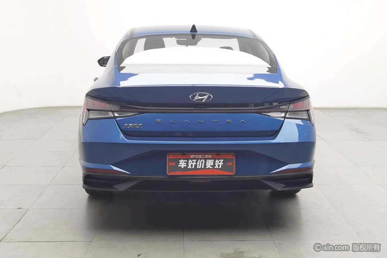 Hyundai Elantra 1.5L CVT LUX Premium Edition
