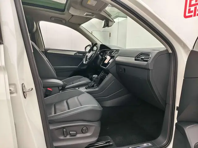 Volkswagen Tiguan L PHEV 430PHEV plug-in hybrid Ultimate Edition