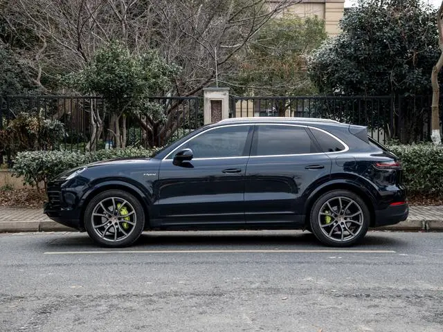 Porsche Cayenne E-Hybrid Cayenne E-Hybrid 2.0T