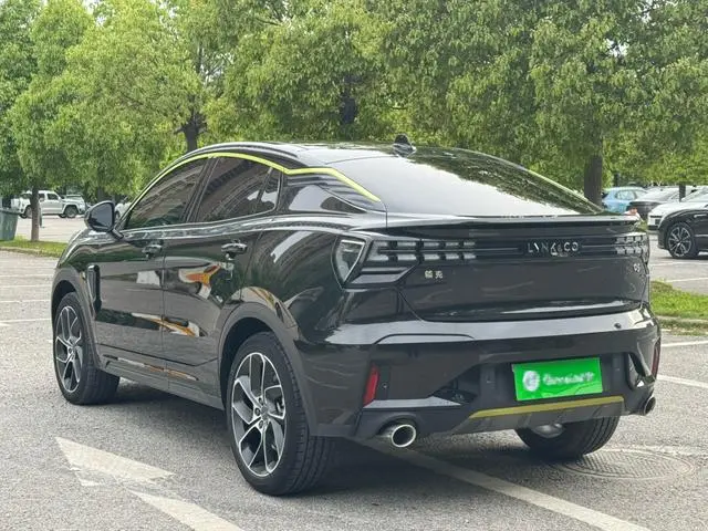 LYNK & CO Lynk 05 2.0TD two-wheel drive Halo