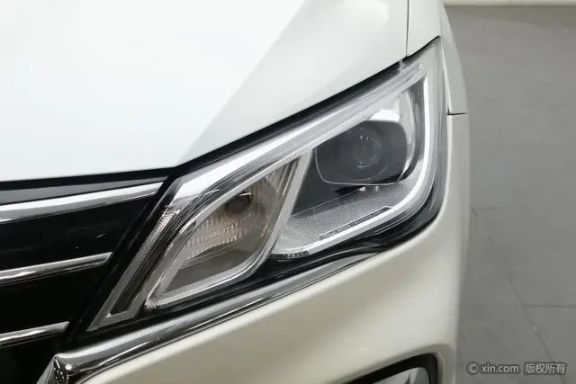 Roewe Roewe Ei5 Internet Deluxe Edition