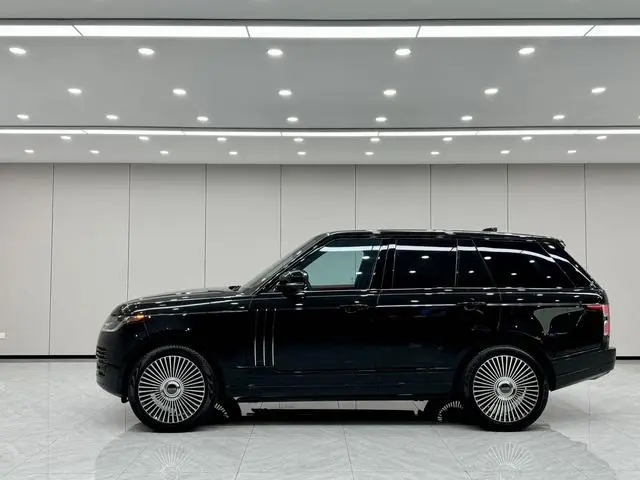 Land Rover Range Rover 3.0 V6 SC Handed down version